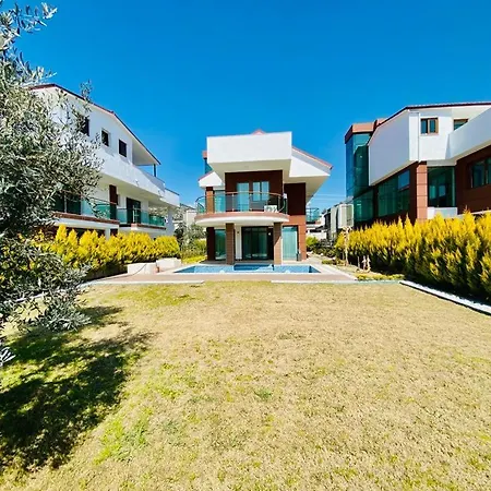 Alzuharia 2 Villa Kusadasi