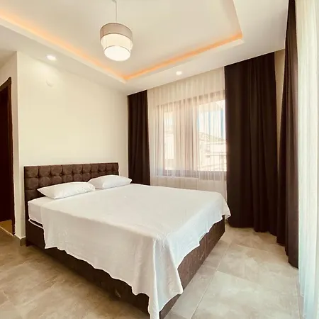 Alzuharia 2 * Kuşadası