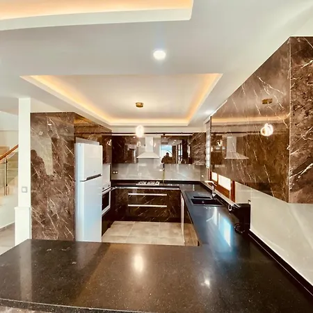 Villa Alzuharia 2 Kuşadası